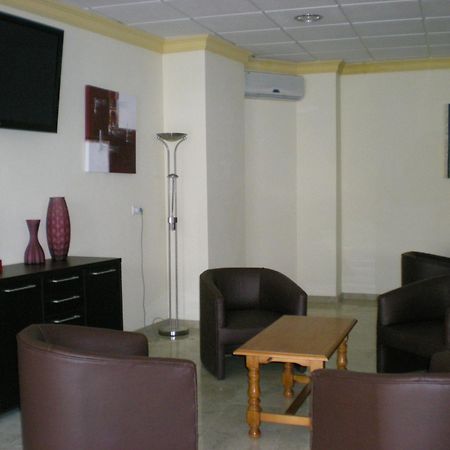 Hotel Labella Maria Pinos Genil Exteriér fotografie