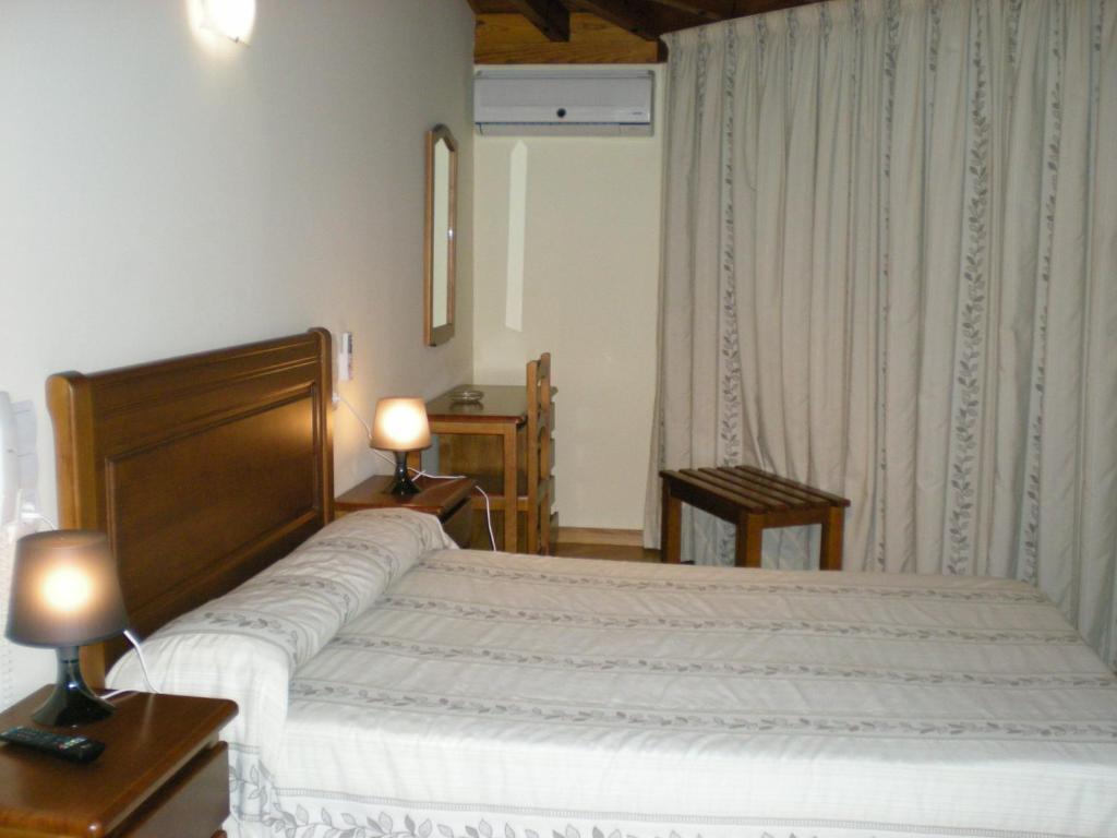 Hotel Labella Maria Pinos Genil Pokoj fotografie