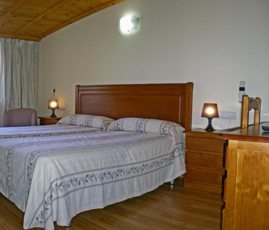Hotel Labella Maria Pinos Genil Pokoj fotografie