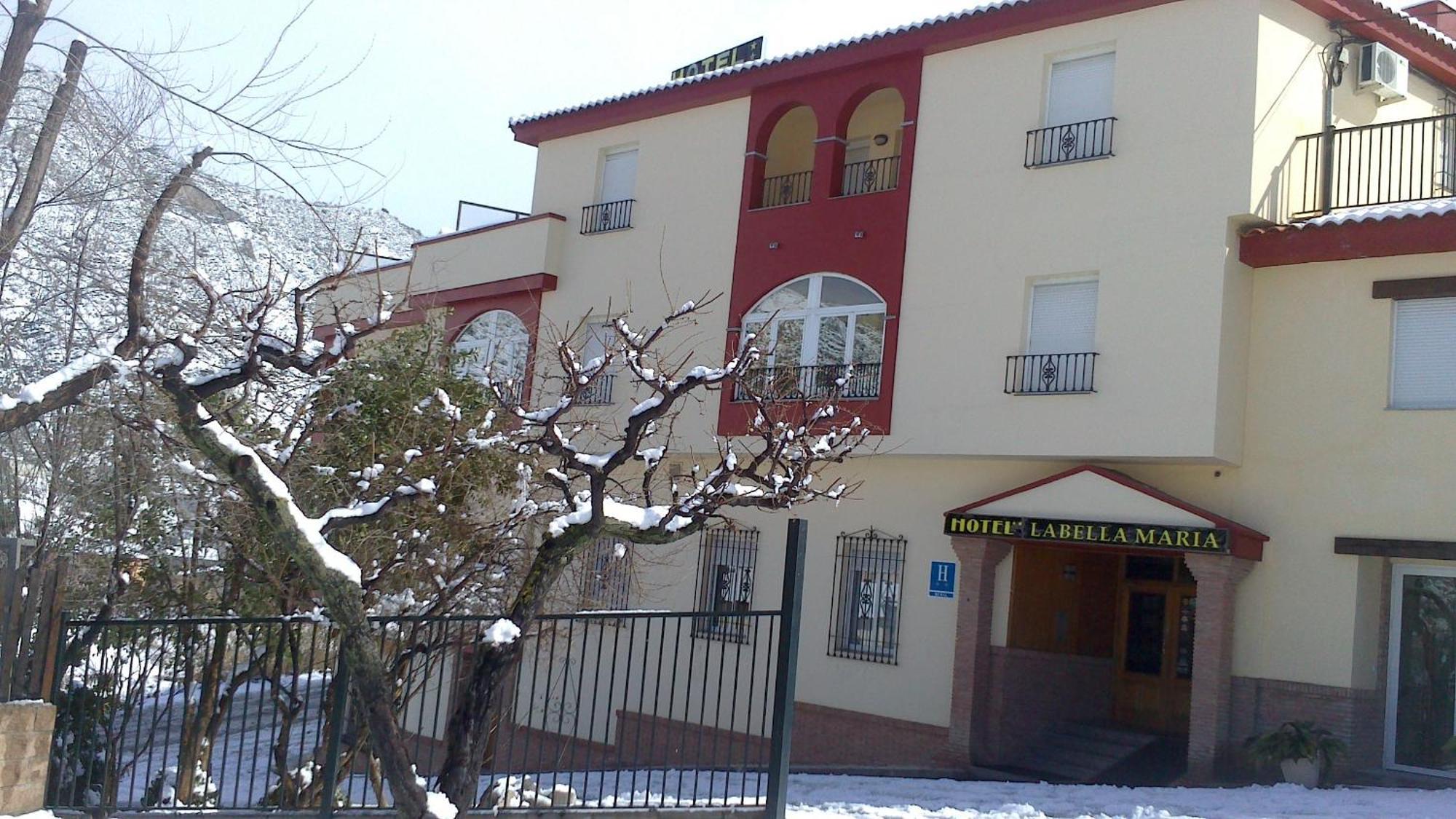 Hotel Labella Maria Pinos Genil Exteriér fotografie