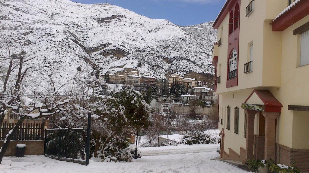 Hotel Labella Maria Pinos Genil Exteriér fotografie