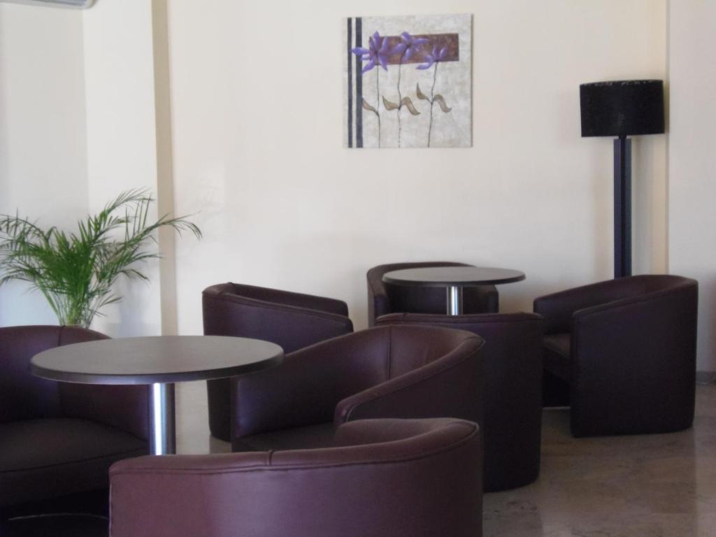 Hotel Labella Maria Pinos Genil Exteriér fotografie