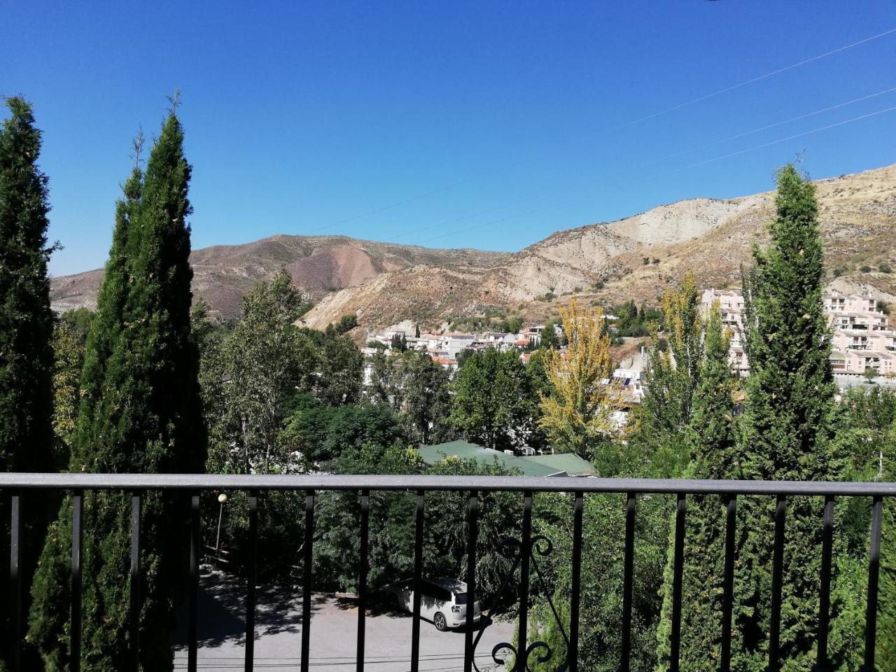 Hotel Labella Maria Pinos Genil Exteriér fotografie